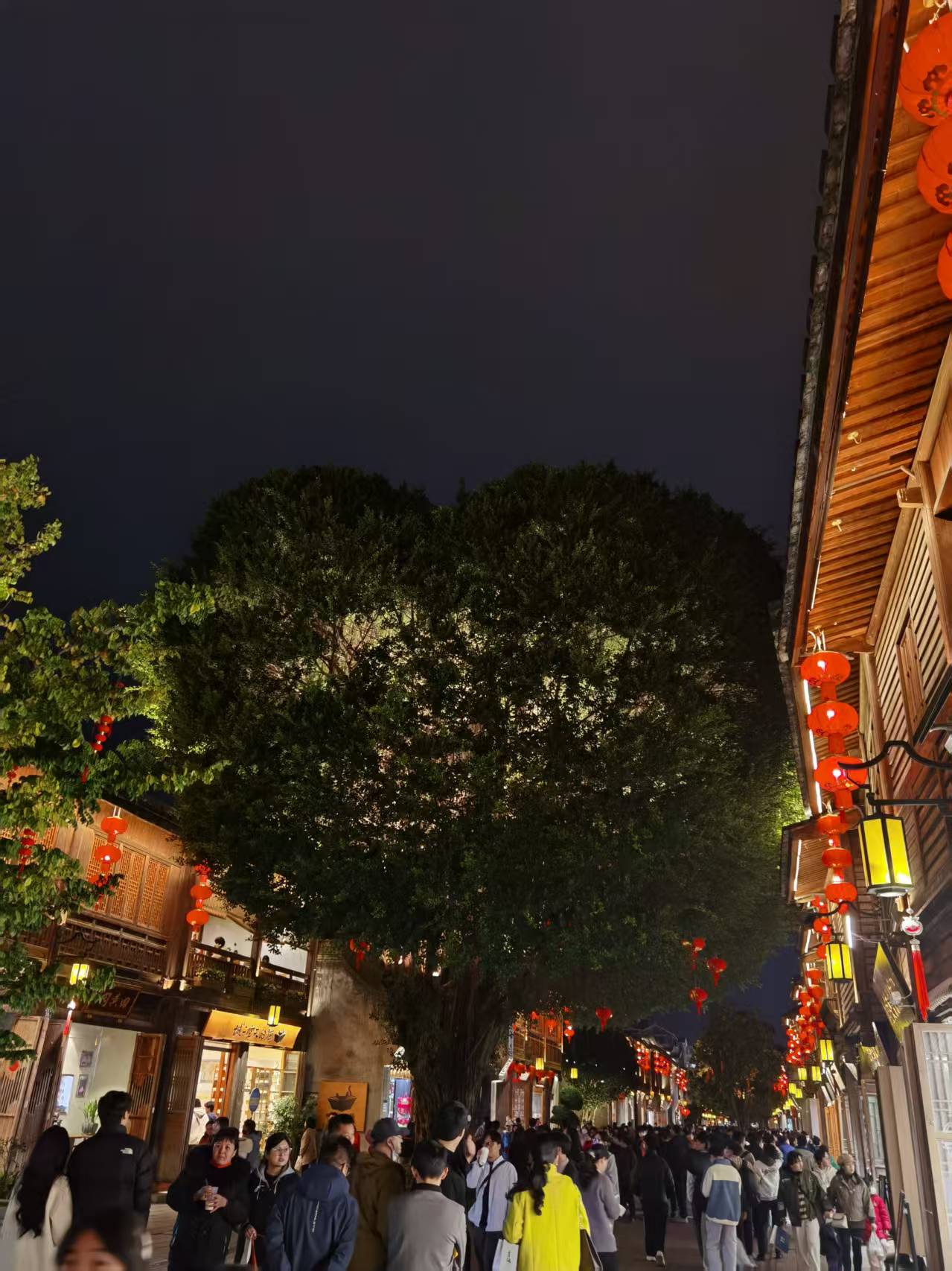 晚上的三坊七巷